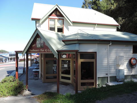Bushman's Cafe - Accommodation Nelson Bay 0