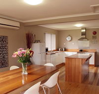 Pinestumps Holiday Home - Accommodation Nelson Bay