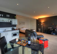 Sheer Pleasure Accommodation - Accommodation Nelson Bay