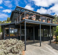NICHE ON NOBLE - Ever Changing Vista - Accommodation Nelson Bay