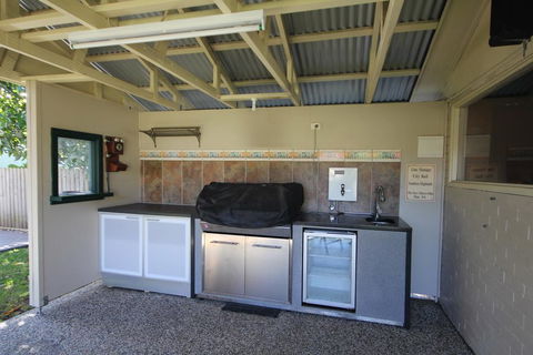 NORTH HEAVEN STATION 28 Alma St, North Haven - Accommodation Nelson Bay 1