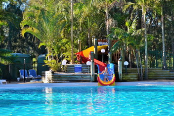 NRMA Ocean Beach Holiday Resort with Accommodation Nelson Bay