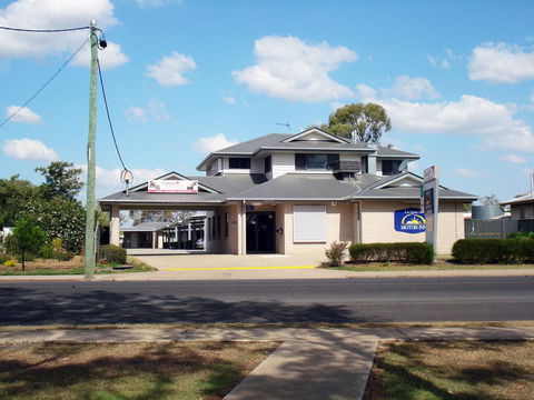 Oakey Motor Inn - Accommodation Nelson Bay 0