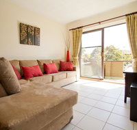 Oaks apartment at dee why beach - Accommodation Nelson Bay