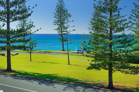 Ocean Court 1 13 Lord Street - Accommodation Nelson Bay 0