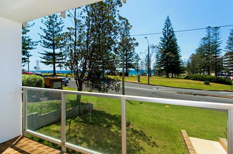 Ocean Court 8 13 Lord Street - Accommodation Nelson Bay 1