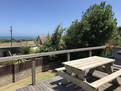OCEAN VIEWS - Accommodation Nelson Bay 2