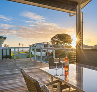 Oceans Eight - Accommodation Nelson Bay