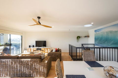 Oceanside - Accommodation Nelson Bay 3