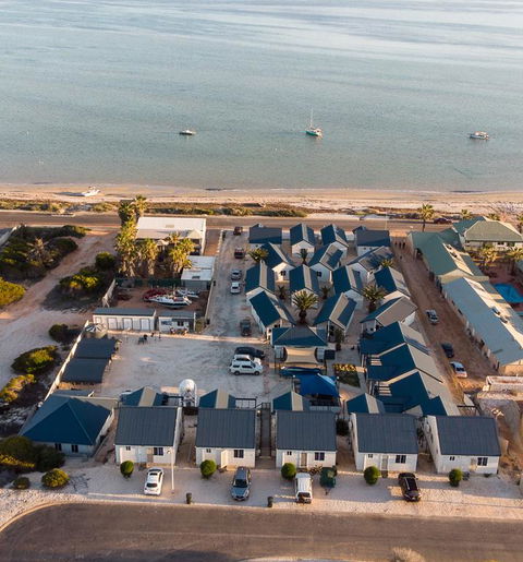 Oceanside Village - Accommodation Nelson Bay 3
