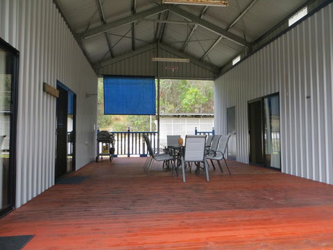Orchid Beach Retreat Orchid Beach Fraser Island - Accommodation Nelson Bay 2