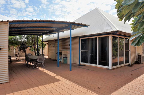 Osprey Holiday Village Unit 115 - Idyllic 3 Bedroom Holiday Villa With A Pool In The Complex - Accommodation Nelson Bay 1