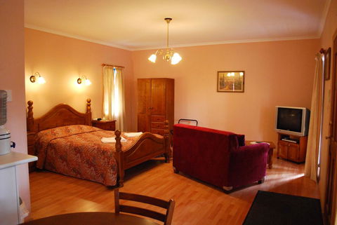 Osteria Sanso B&B - Accommodation Nelson Bay 2