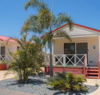 Outback Oasis Caravan Park - Accommodation Nelson Bay