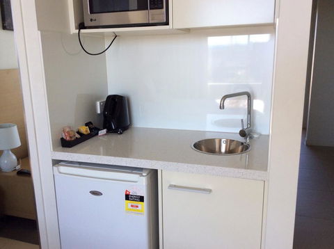 PA Apartments - Accommodation Nelson Bay 3