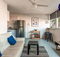 PADDINGTON PAD with PARKING  SMART TV  POOL - Accommodation Nelson Bay