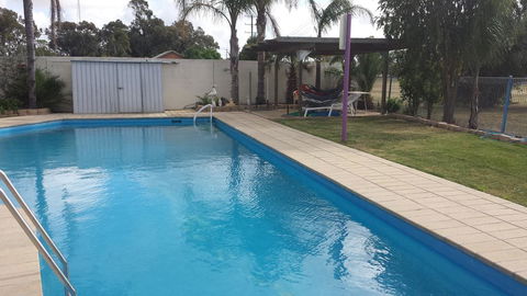 Paddle Steamer Motel - Accommodation Nelson Bay 0