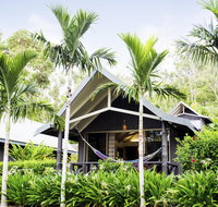 Palm Bungalows - Accommodation Nelson Bay