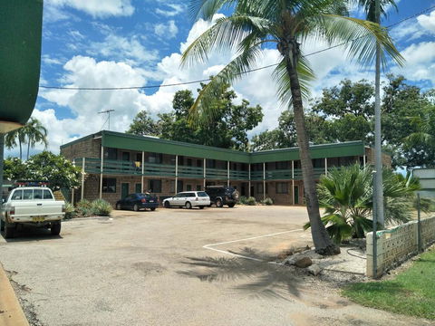 Palm Court Backpackers - Accommodation Nelson Bay 0