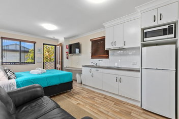 Palms Hervey Bay with Accommodation Nelson Bay