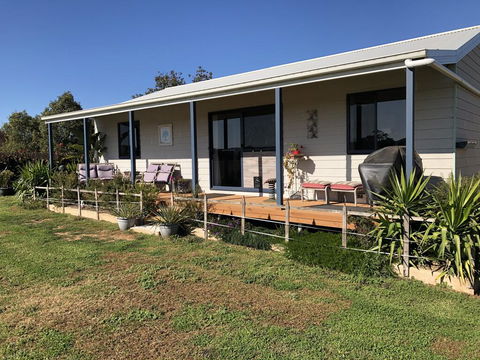 PANORAMA @ Lismar Lodge - Accommodation Nelson Bay 0