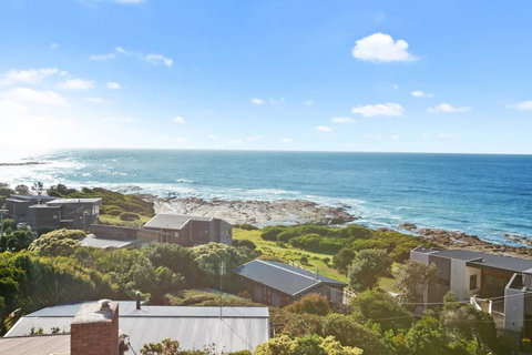 PANORAMA VIEWS - Spectacular Ocean Views - Nelson Bay Accommodation.com 3