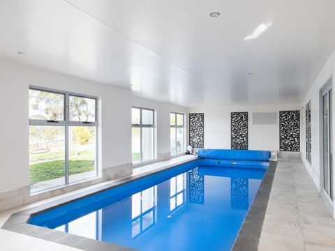 Paradise Point - Tamar Valley 14 Persons Residence With Pool - Accommodation Nelson Bay 2