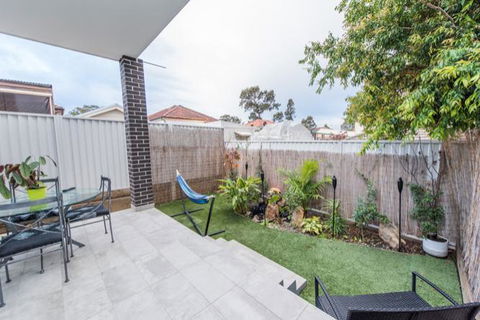 Parramatta Jewel - Accommodation Nelson Bay 3