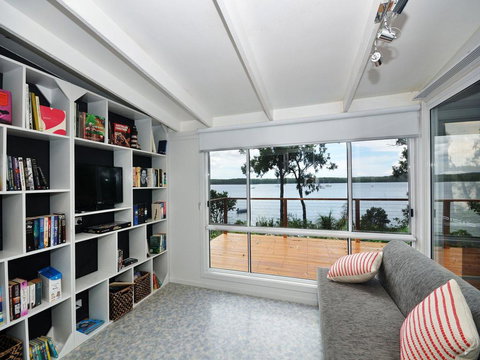 Patch Of Paradise - East54 - Accommodation Nelson Bay 3