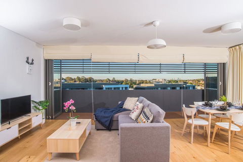 PEAK EAST 2bed2bath APT @Ryde SO RELAXING - Accommodation Nelson Bay 0
