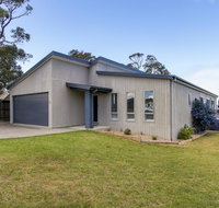 Pelican House - Accommodation Nelson Bay
