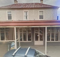 Pembroke Hotel - Accommodation Nelson Bay