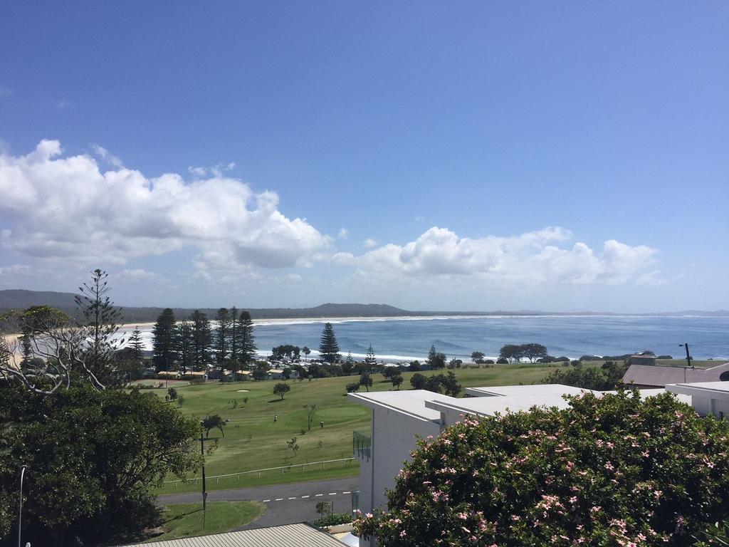 Gladstone ACT Nelsons Bay Accommodation