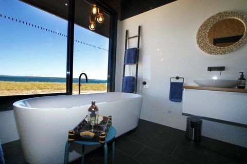 Perlubie Sea - Accommodation Nelson Bay 0