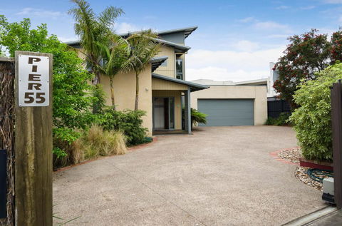 PIER 55 - DROMANA... - Accommodation Nelson Bay 2