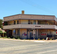 Pingelly Hotel - Accommodation Nelson Bay