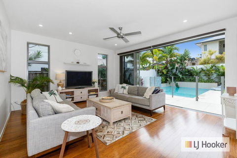 PIRIE BEACH House - Accommodation Nelson Bay 3
