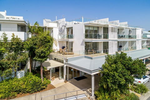 Plantation Resort Unit 102 Salty Vibes Luxury Retreat - Accommodation Nelson Bay 1