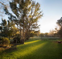 Pool House - Accommodation Nelson Bay