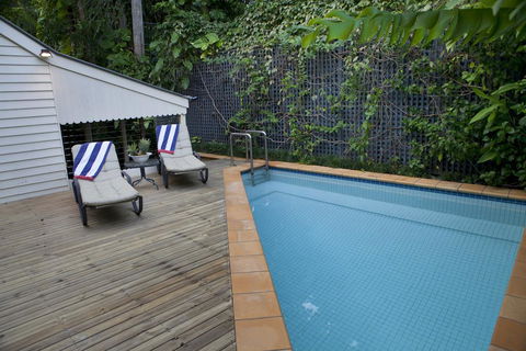 Port Douglas Cottage & Lodge - Accommodation Nelson Bay 1