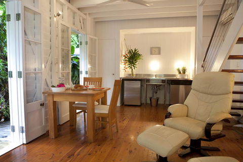 Port Douglas Cottage & Lodge - Accommodation Nelson Bay 3
