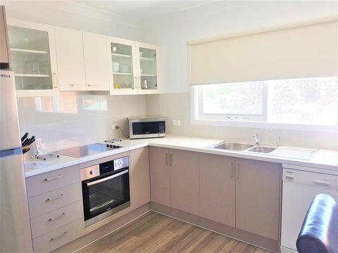 Port Elliot Meridian - Accommodation Nelson Bay 2