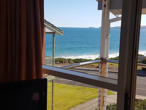 Port Elliot Meridian - Accommodation Nelson Bay 0