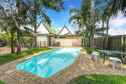 Port Macquarie Backpackers - Accommodation Nelson Bay 3