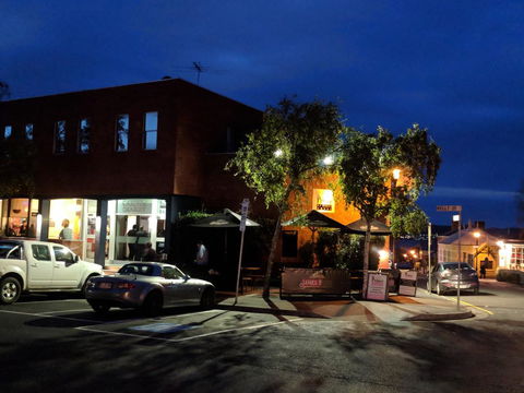 Prince Of Wales Hotel - Accommodation Nelson Bay 0