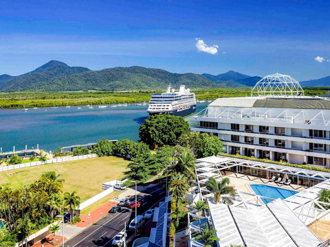 Pullman Reef Hotel Casino - Accommodation Nelson Bay 1