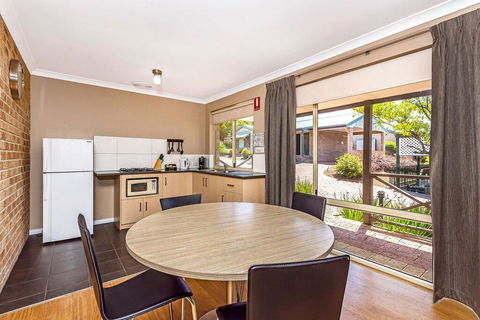 Quality Apartments Banksia Gardens - Accommodation Nelson Bay 0