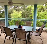 Quiet North Parra Apartment Rooms across from Park - Accommodation Nelson Bay
