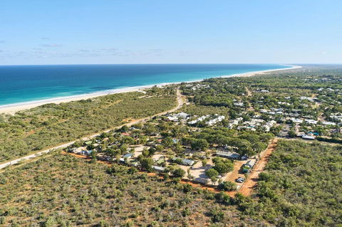 RAC Cable Beach Holiday Park - Accommodation Nelson Bay 3