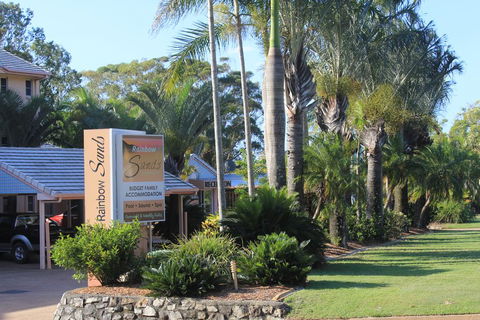 Rainbow Sands Resort - Accommodation Nelson Bay 0